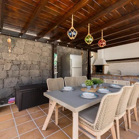 Eire بلايا بلانكا